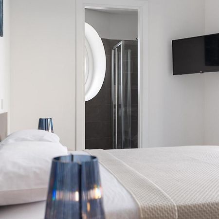 Oneweek Gaeta Suites And Apartments Εξωτερικό φωτογραφία