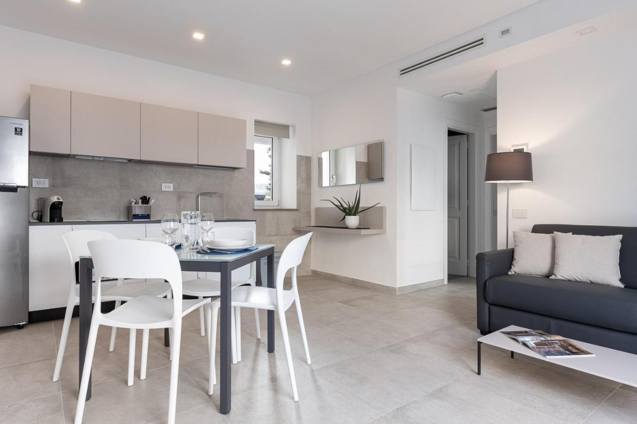Oneweek Gaeta Suites And Apartments Εξωτερικό φωτογραφία